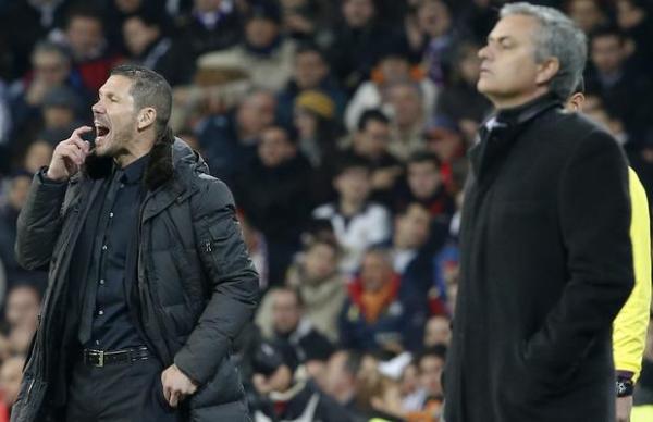 Simeone (trái) giỏi nhưng Mourinho lại là xuất sắc