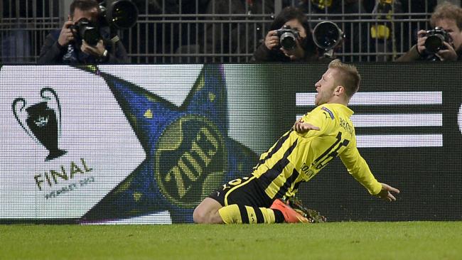 Błaszczykowski ấn định chiến thắng cho B. Dortmund