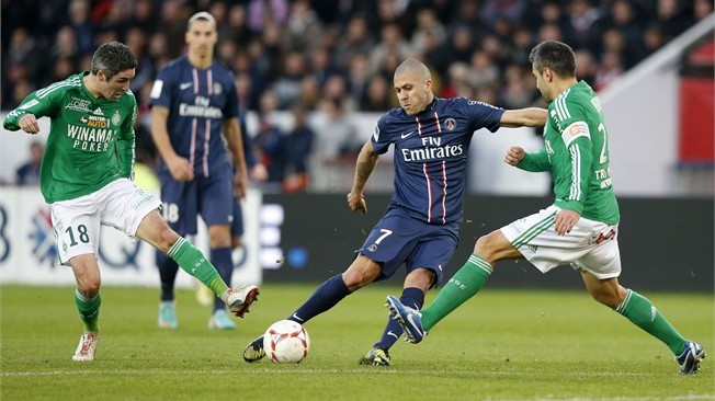 Saint Etienne từng khiến PSG (giữa) khóc hận ở lượt đi