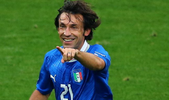 Italia hiện tại là sự kết hợp giữa cựu binh tài năng như Pirlo...