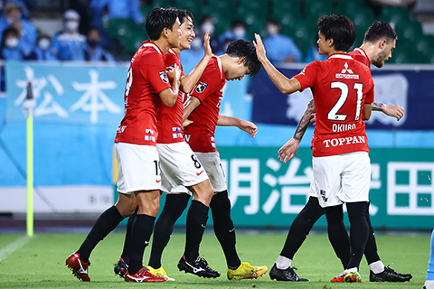 Nhận định dự đoán Gamba Osaka vs Urawa Red Diamonds 17h ngày 14/9