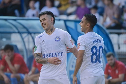 Nhận định dự đoán Gazovik Orenburg vs Akron Togliatti 21h30 ngày 10/8