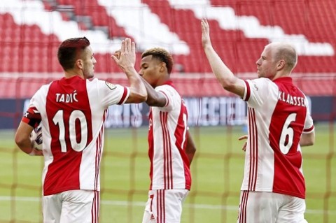 Nhận định dự đoán Ajax Amsterdam vs SC Heerenveen 21h45 ngày 11/8