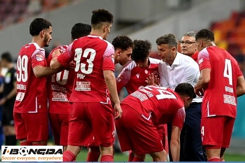 Nhận định dự đoán Dinamo Bucuresti vs CS Universitatea Craiova 2h ngày 25/8