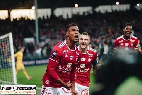 Phân tích Lens vs Stade Brestois 20h ngày 25/8