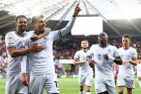 Nhận định dự đoán Swansea City vs Wycombe Wanderers 1h45 ngày 29/8