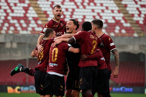 Nhận định dự đoán Mantova vs Salernitana 1h30 ngày 2/9