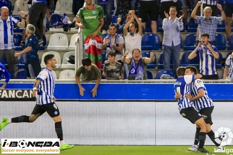 Nhận định dự đoán Alaves vs Sevilla 2h ngày 21/9