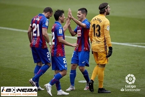 Nhận định dự đoán Eibar vs Sporting de Gijon 21h15 ngày 5/10