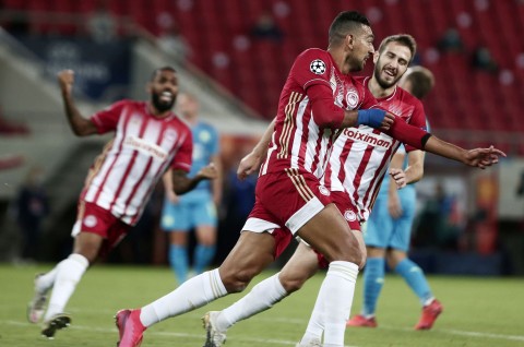 Nhận định dự đoán Olympiakos vs AEK Athens 1h30 ngày 25/11