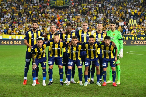 Nhận định dự đoán Karsiyaka vs Ankaragucu 19h30 ngày 4/12