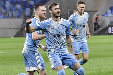 Nhận định dự đoán MFK Ruzomberok vs Slovan Bratislava 21h30 ngày 9/2