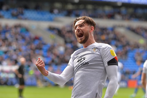 Nhận định dự đoán Luton Town vs Bristol City 21h ngày 21/4