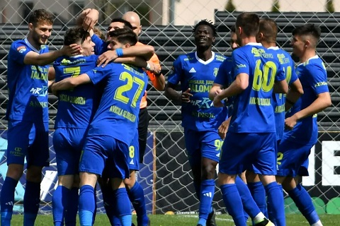 Nhận định dự đoán Gloria Buzau vs Unirea 2004 Slobozia 22h ngày 9/5