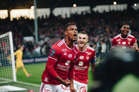 Phân tích Nice vs Stade Brestois 2h ngày 18/5