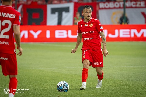 Nhận định dự đoán Widzew lodz vs Zaglebie Lubin 19h45 ngày 19/7