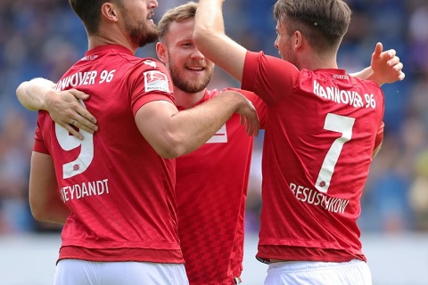 Nhận định dự đoán Hannover 96 vs Kaiserslautern 18h30 ngày 3/8