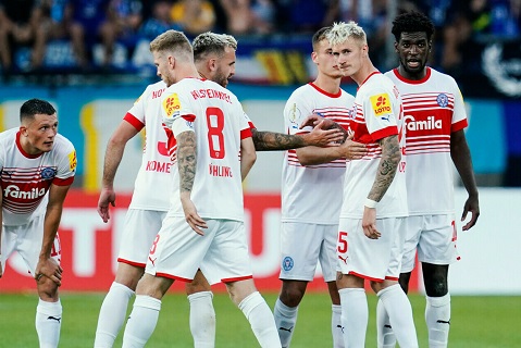 Nhận định dự đoán Holstein Kiel vs Arminia Bielefeld 18h30 ngày 10/8