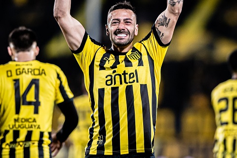 Nhận định dự đoán CA Penarol vs Racing Club 7h30 ngày 13/8