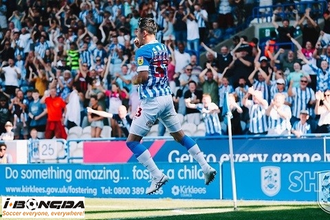 Phân tích Blackpool vs Huddersfield Town 21h ngày 16/8