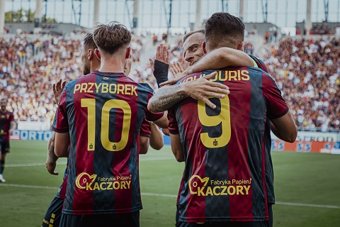 Nhận định dự đoán Pogon Szczecin vs Gornik Zabrze 22h30 ngày 17/8
