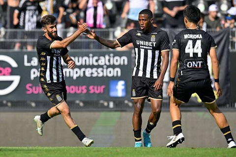 Nhận định dự đoán Sporting Charleroi vs Royal Antwerp 23h30 ngày 17/8