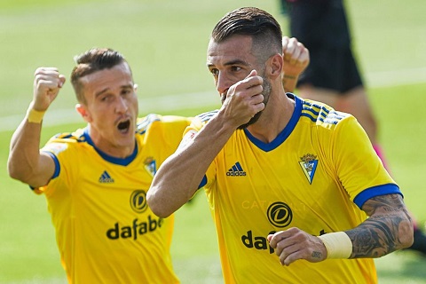 Nhận định dự đoán Cadiz vs CD Mirandes 0h30 ngày 18/8