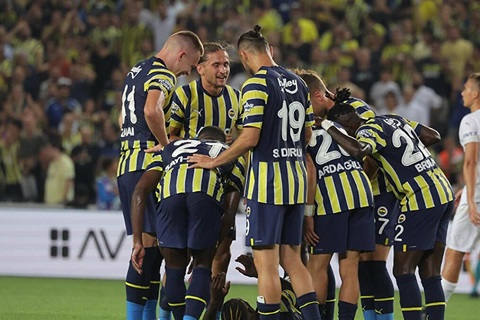 Nhận định dự đoán Fenerbahce vs SL Benfica 2h ngày 21/8