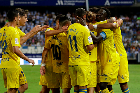Phân tích Burgos CF vs Las Palmas 21h15 ngày 7/9