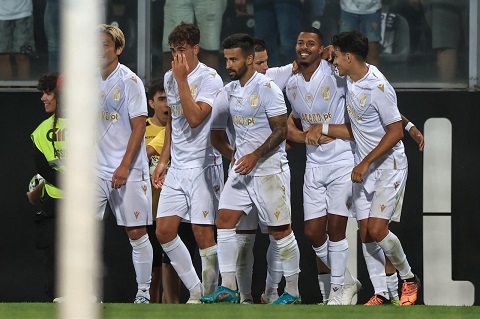 Nhận định dự đoán Amadora vs Vitoria Guimaraes 21h30 ngày 14/9
