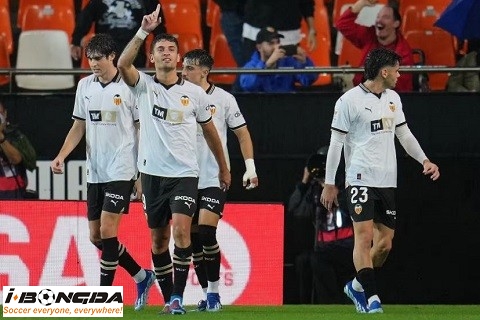Phân tích Barcelona vs Valencia 2h ngày 15/9