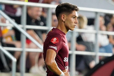 Ph&acirc;n t&iacute;ch CFR Cluj vs Rapid Bucuresti 2h45 ng&agrave;y 21/3