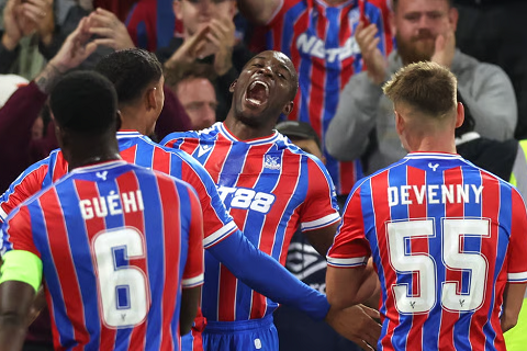 Phân tích Crystal Palace vs Swindon 18h30 ngày 18/7