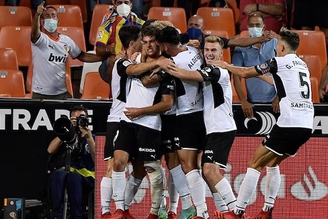 Phân tích Valencia vs Eldense 0h ngày 23/7
