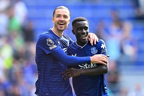 Ph&acirc;n t&iacute;ch VfB Stuttgart vs Everton 22h ng&agrave;y 8/8