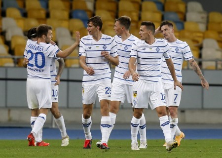 Nhận định dự đoán Veres Rivne vs Dynamo Kyiv 22h ngày 9/8