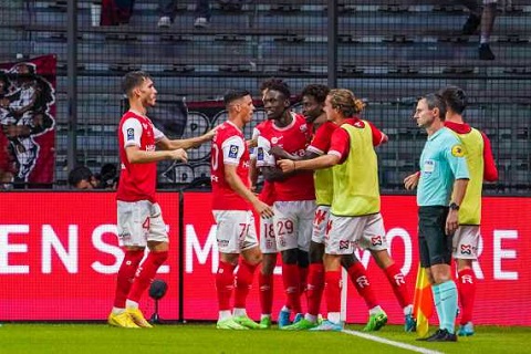 Nhận định dự đoán Stade Reims vs Dunkerque 1h45 ngày 15/8