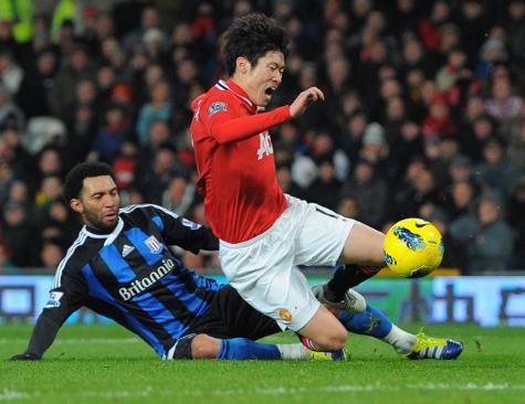 Man Utd 2-0 Stoke City (Highlight vòng 23, Premier League 2011-12)