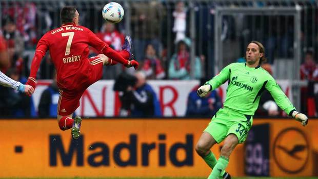 Top 5 bàn thắng đẹp nhất vòng 23 Bundesliga 2011-2012