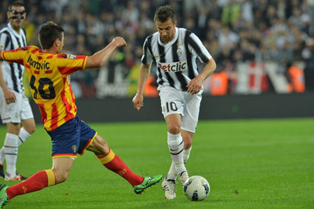 Juventus 1-1 Lecce Highlight vòng 36 Serie A 2011-12