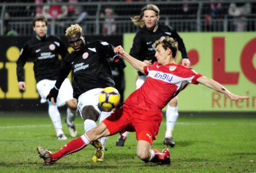Mainz 3-1 Stuttgart: Hiệp 2 bùng nổ!
