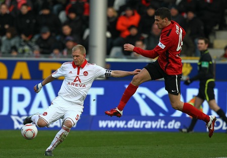 Top 5 bàn thắng đẹp nhất vòng 28 Bundesliga 2011-12
