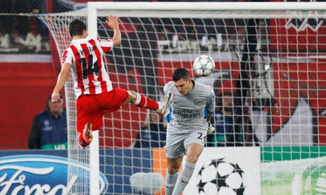 Olympiakos 3-1 Arsenal (Highlight bảng F, Champions League 2011-2012)