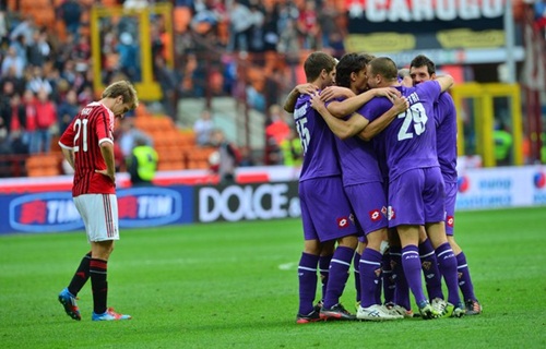 AC Milan 1-2 Fiorentina (Highlight vòng 31, Serie A 2011-12)