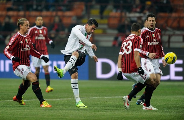 AC Milan 1-2 Juventus (Highlight bán kết lượt đi Copa Italia 2011-12)