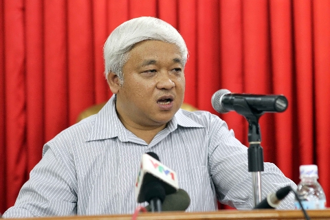Bầu Kiên 'quăng bom' vào mặt... VFF