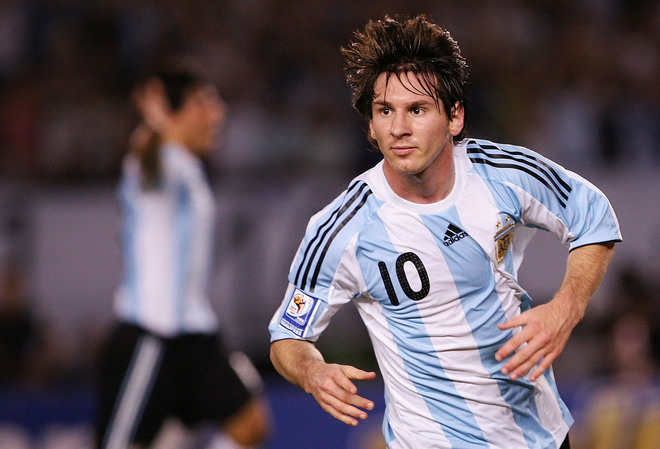 Màn trình diễn tuyệt vời của L. Messi trong trận đấu giữa Argentina vs Chile!