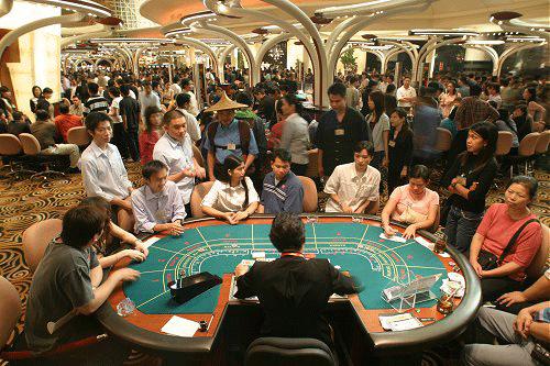 Bóng đá - Mở casino ở Việt Nam, người nhiều tiền sẽ biết tự chủ?