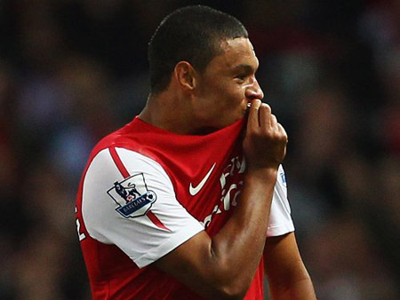 Pháo Thủ trẻ tái hiện hoàn hảo kỹ thuật mang nhãn hiệu CR7