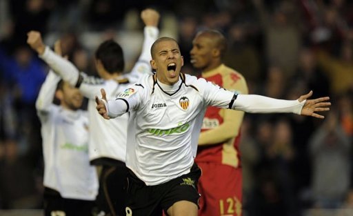 Valencia 4-0 Sporting Gijon (Highlight vòng 23, La Liga 2011-12)